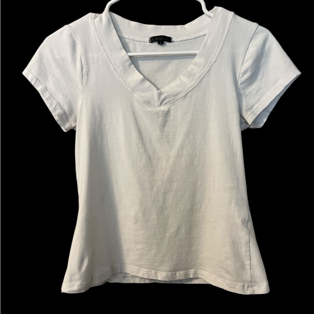 White V-neck short sleeved T-shirt, 95% cotton 5% spandex
